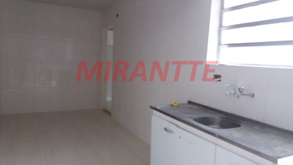 Casa terrea de 110m² com 2 quartos em Parque Casa De Pedra