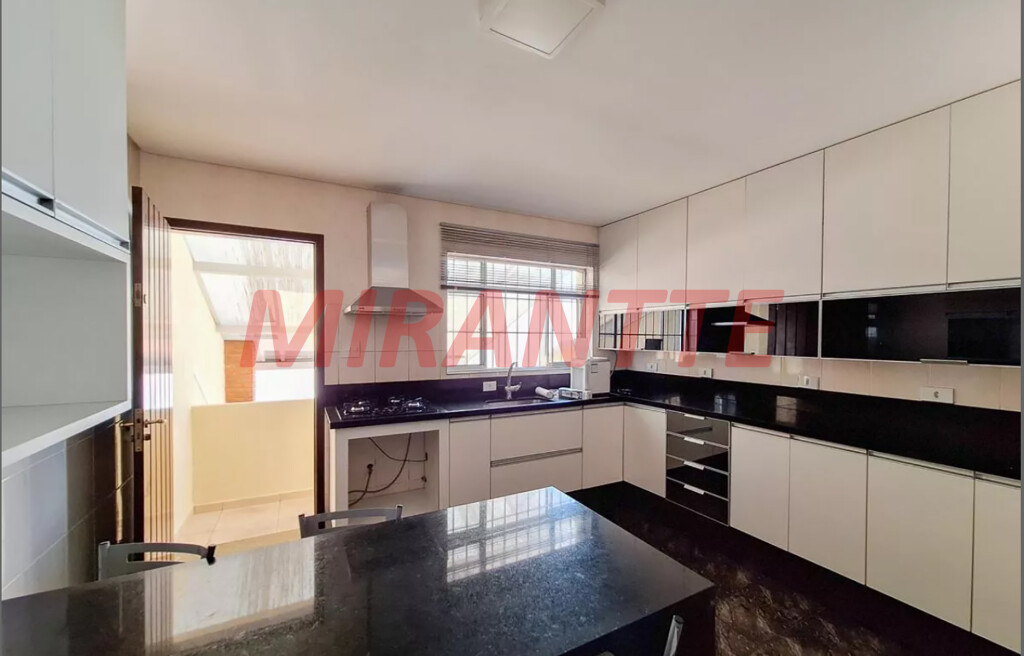 Sobrado de 125m² com 2 quartos em Jardim França
