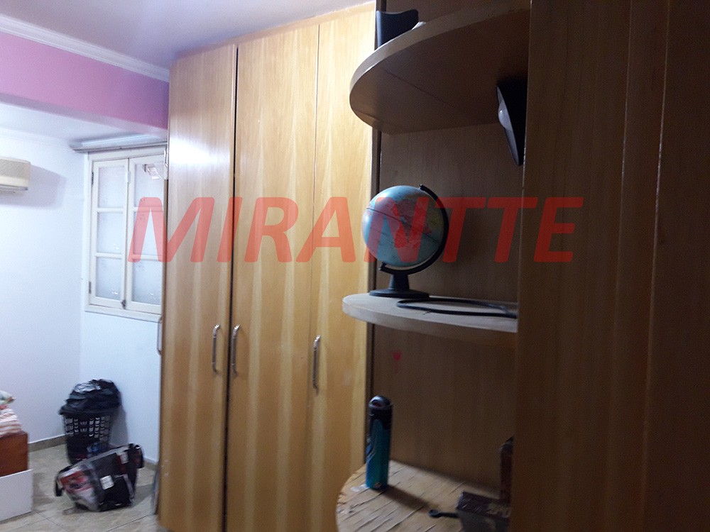 Sobrado de 130m² com 3 quartos em Santa Teresinha