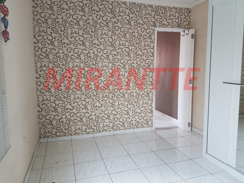 Sobrado de 119m² com 4 quartos em Vila Gustavo