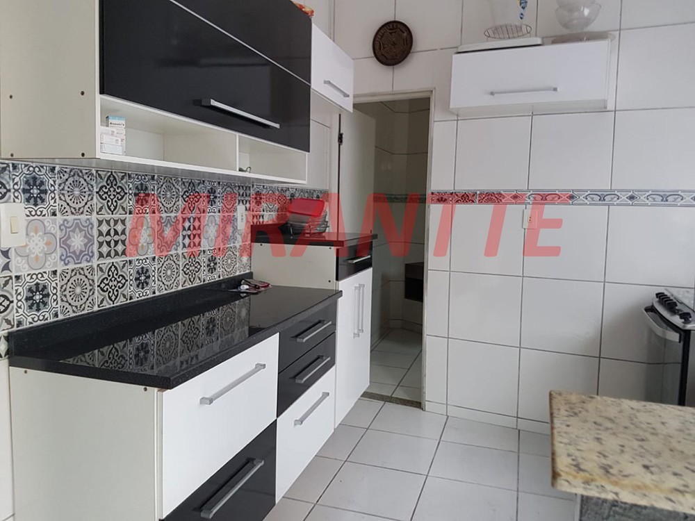 Sobrado de 119m² com 4 quartos em Vila Gustavo