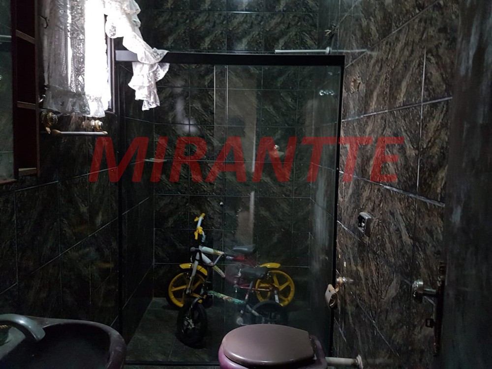 Sobrado de 119m² com 4 quartos em Vila Gustavo