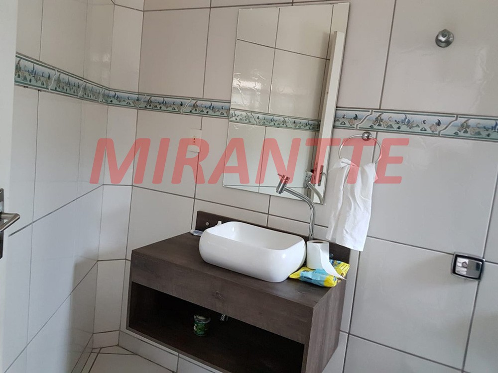Sobrado de 119m² com 4 quartos em Vila Gustavo