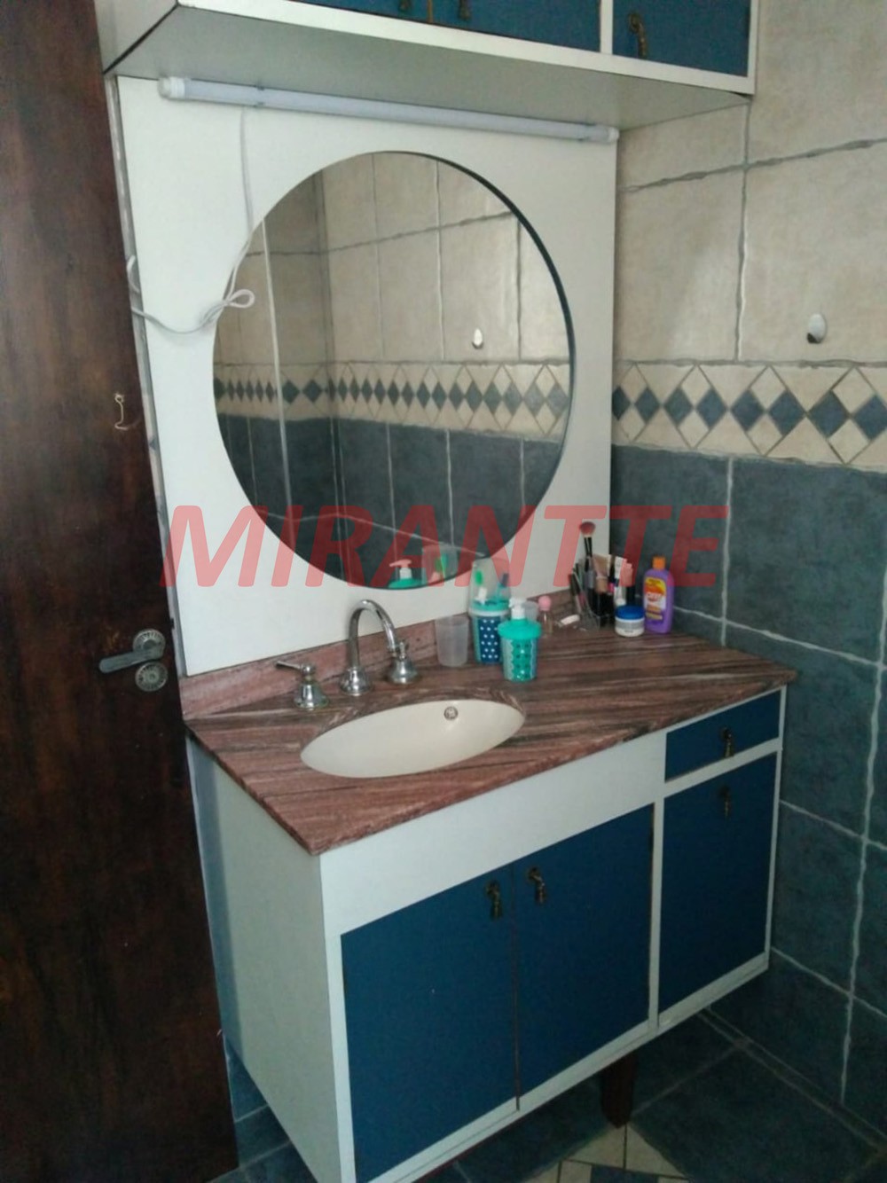 Apartamento de 71m² com 2 quartos em Santa Teresinha