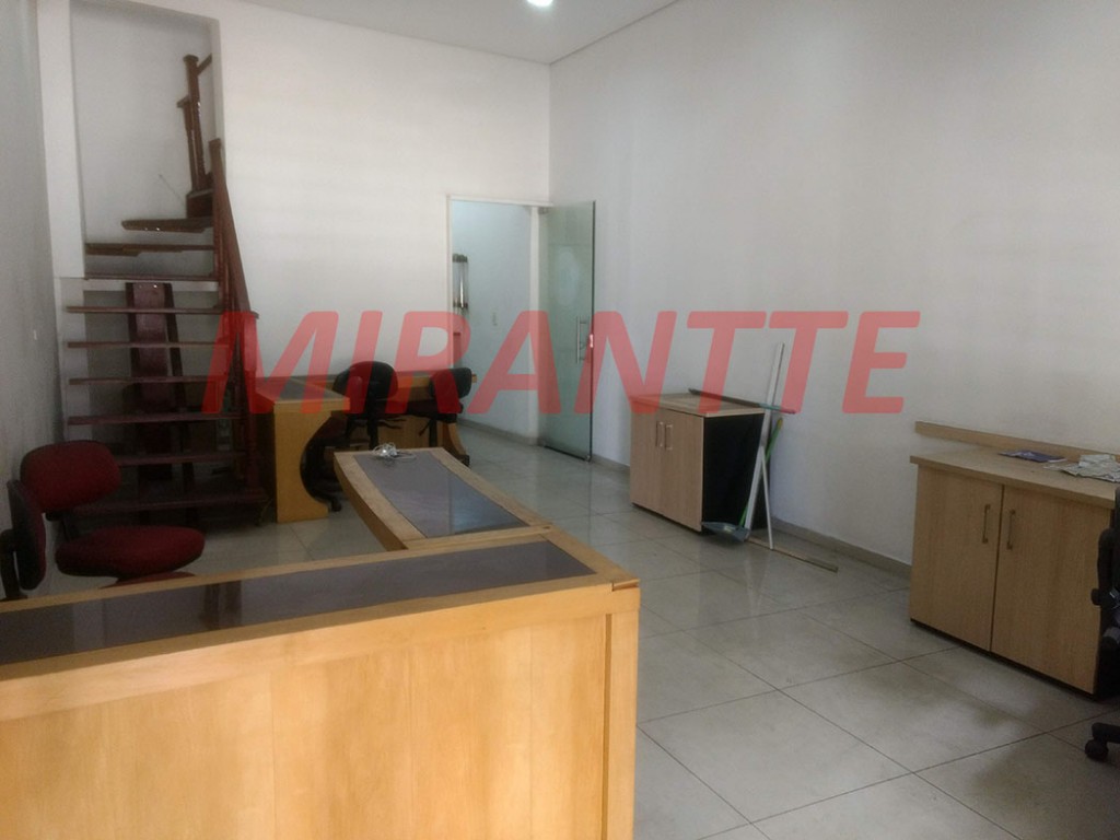 Comercial de 92m² em Santana