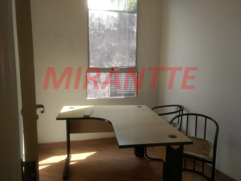 Comercial de 92m² em Santana