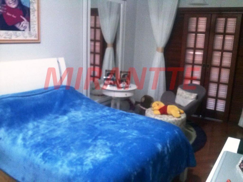Casa terrea de 862m² com 4 quartos em Jardim Guapíra