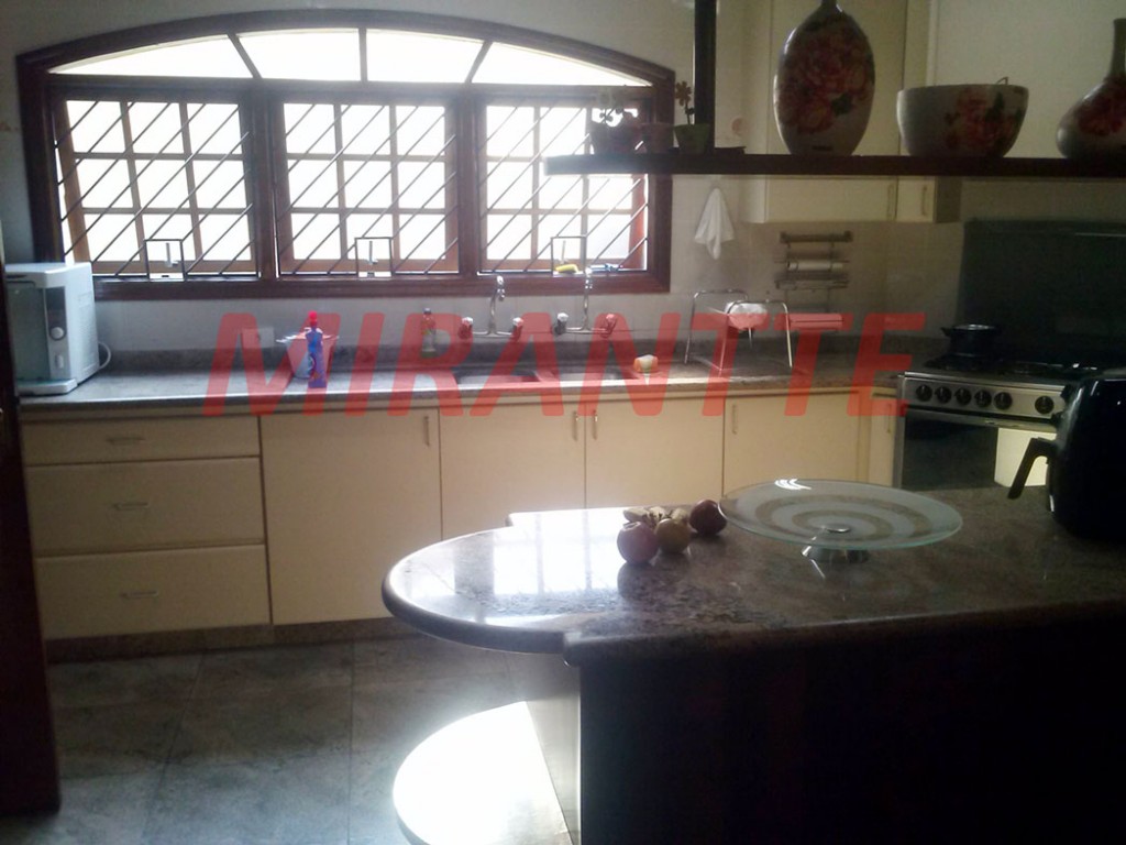 Casa terrea de 862m² com 4 quartos em Jardim Guapíra