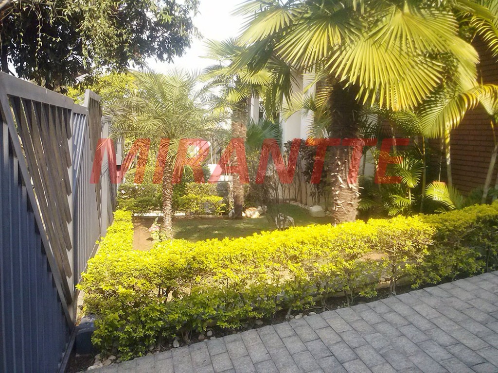 Casa terrea de 862m² com 4 quartos em Jardim Guapíra