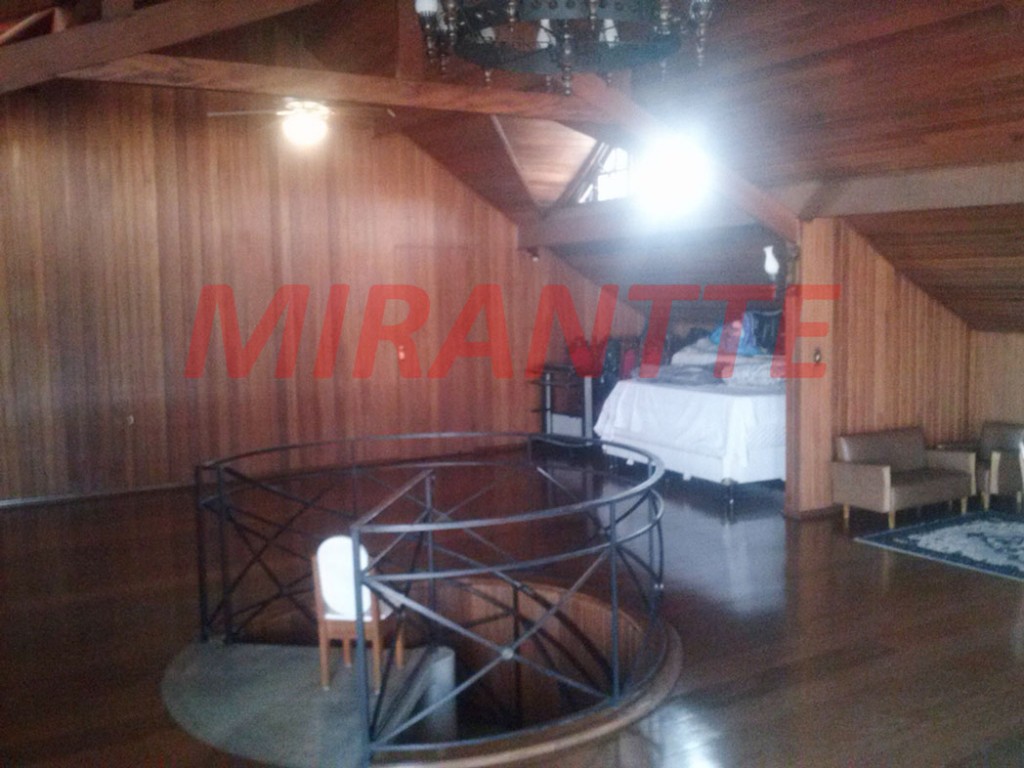 Casa terrea de 862m² com 4 quartos em Jardim Guapíra
