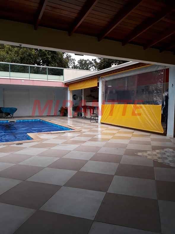 Sobrado de 280m² com 4 quartos em Nova Jandira