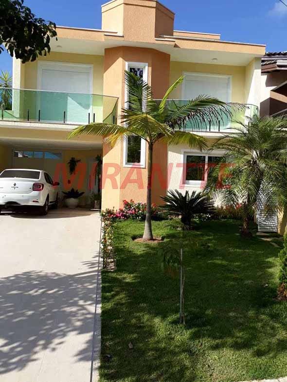 Sobrado de 280m² com 4 quartos em Nova Jandira