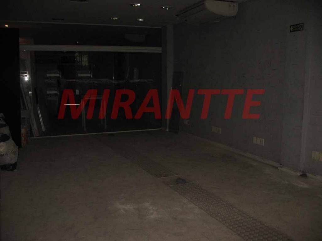 Comercial de 110m² em Santana
