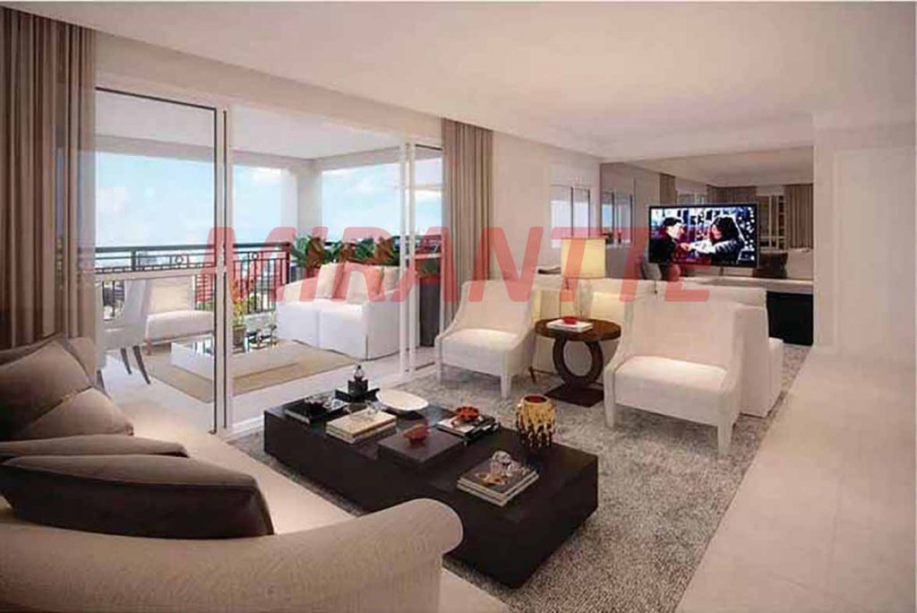 Apartamento com 4 quartos em Moema