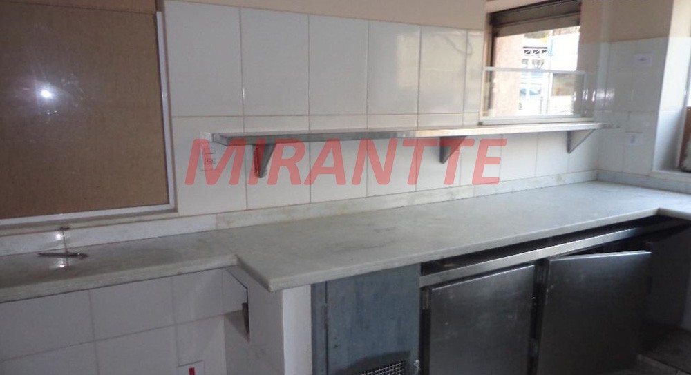 Comercial de 80m² em Santana