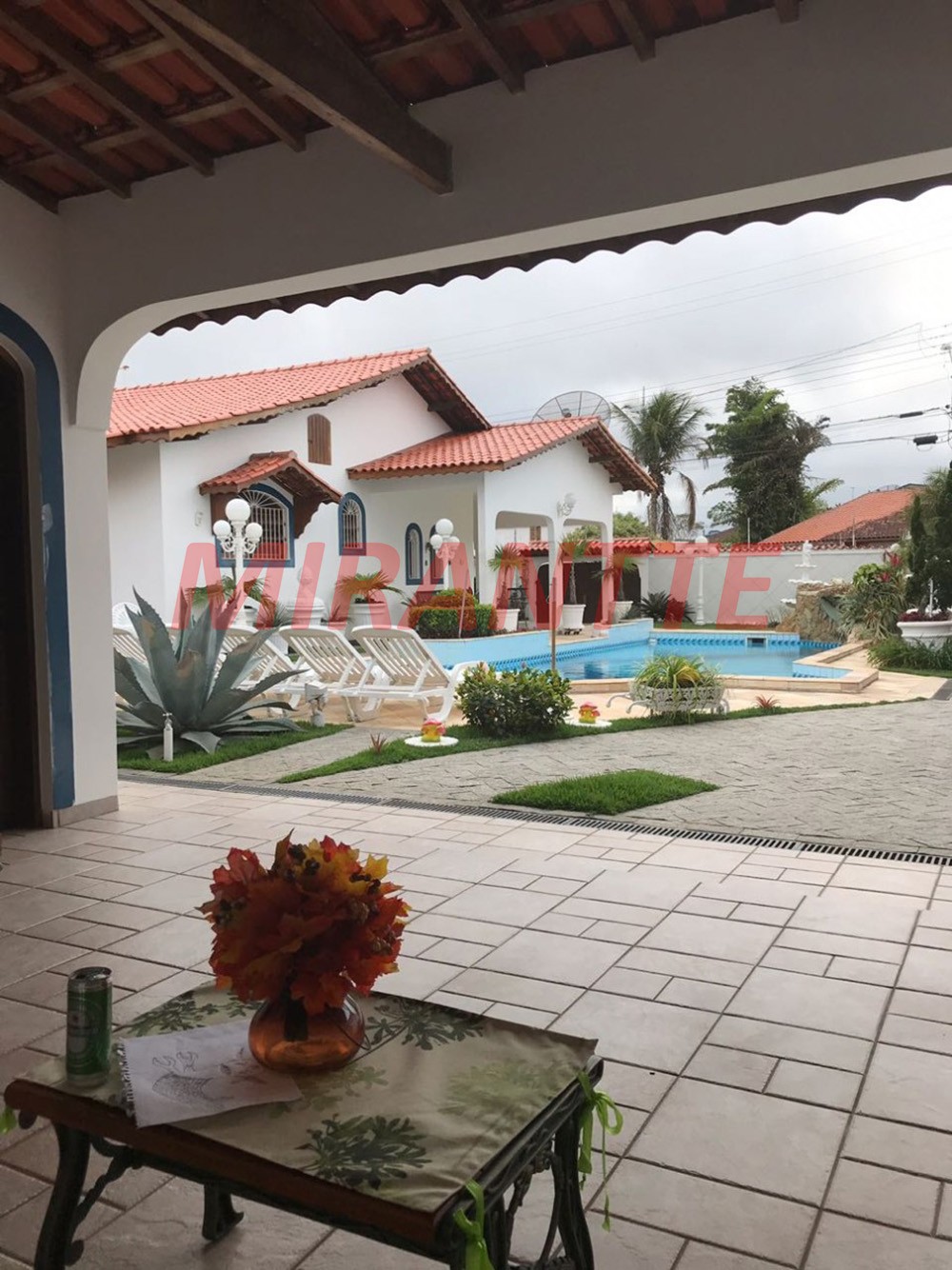 Casa terrea de 181m² com 3 quartos em Mosteiro – Centro