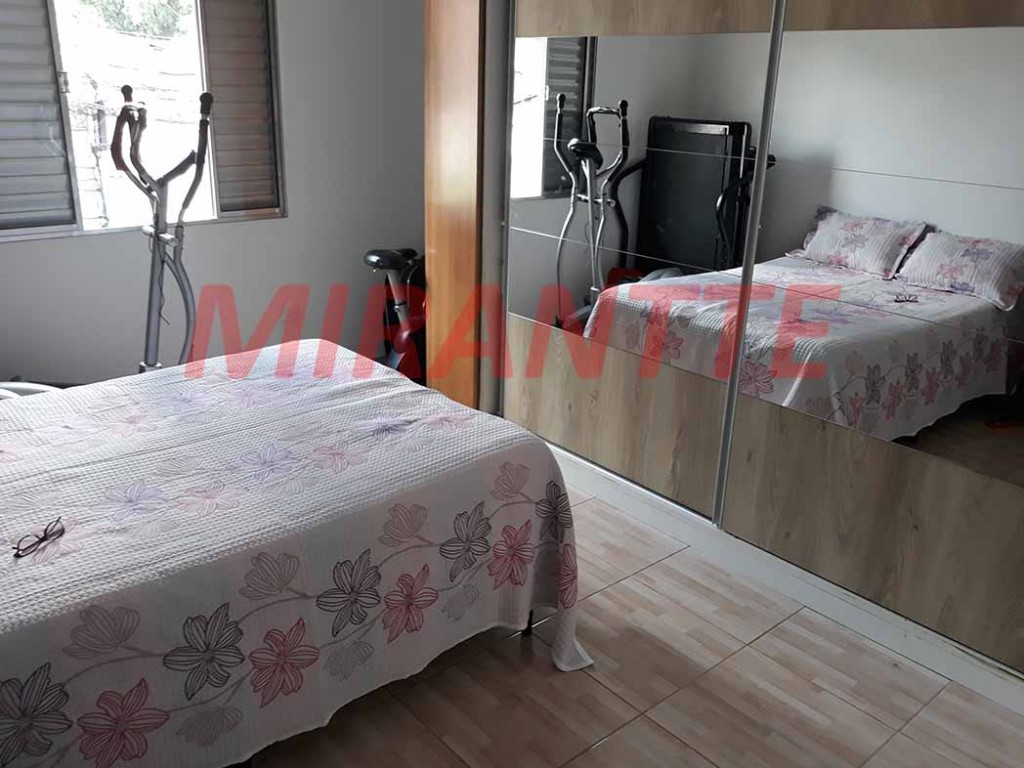 Sobrado de 100m² com 3 quartos em Jardim Tremembé
