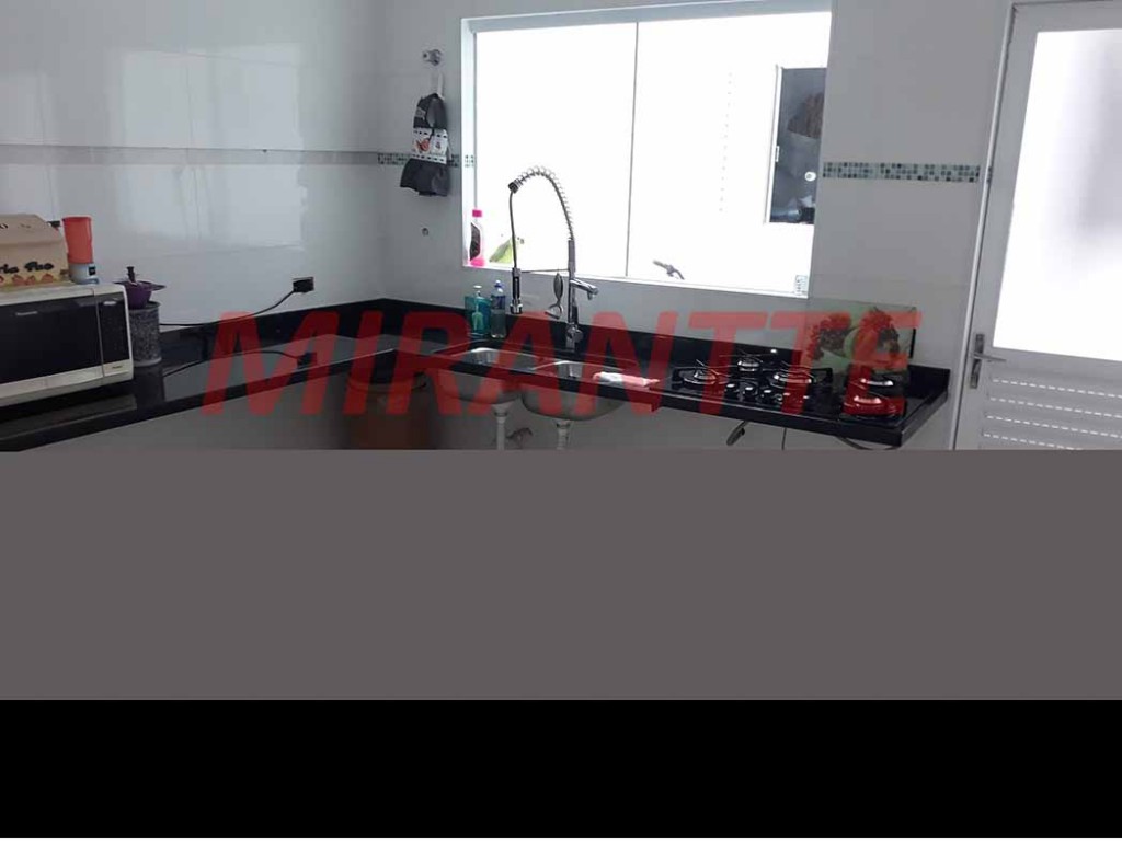 Sobrado de 100m² com 3 quartos em Jardim Tremembé