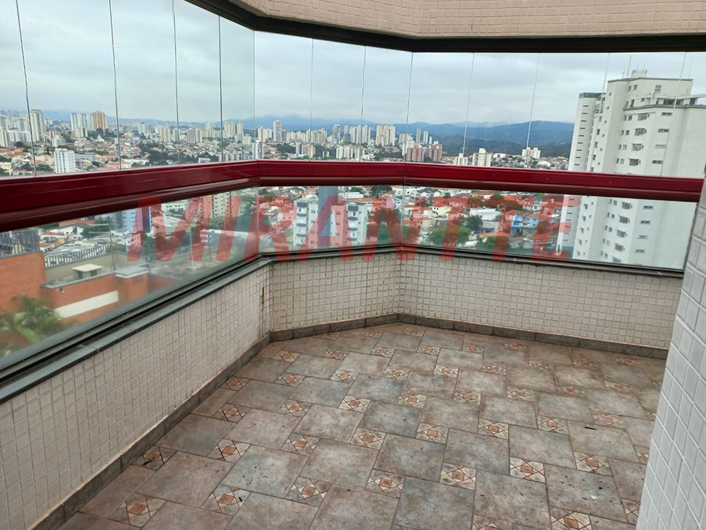 Cobertura de 500m² com 4 quartos em Água Fria