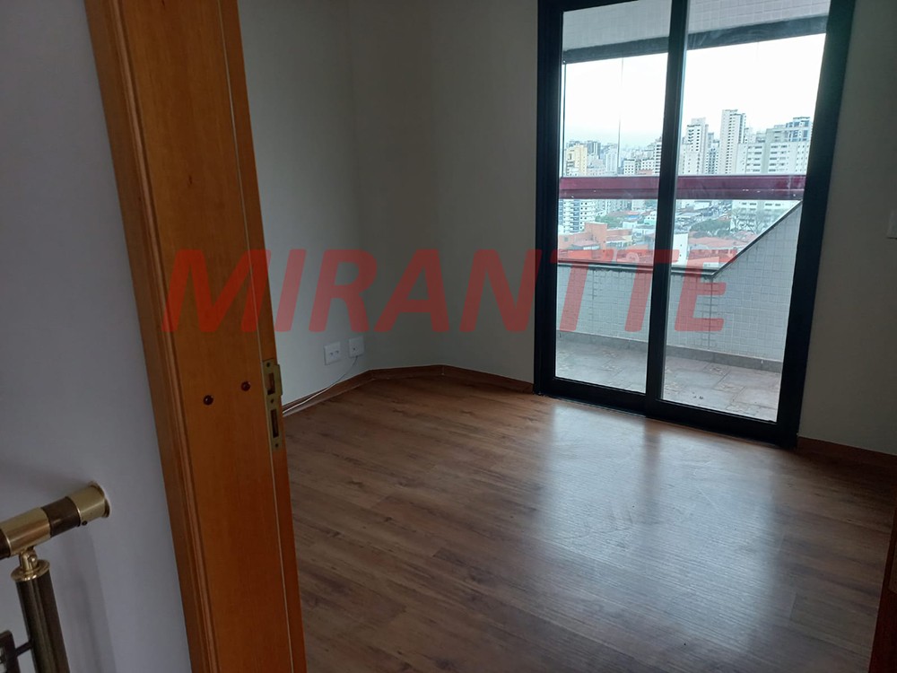Cobertura de 500m² com 4 quartos em Água Fria