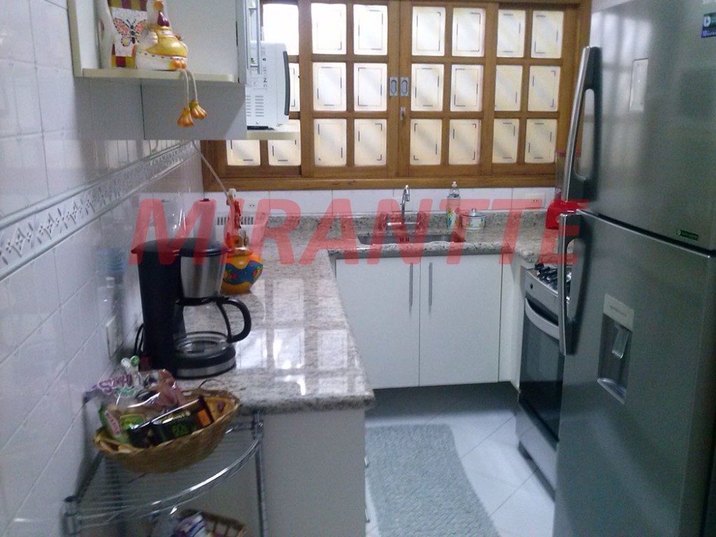 Sobrado de 300m² com 3 quartos em Parada Inglesa