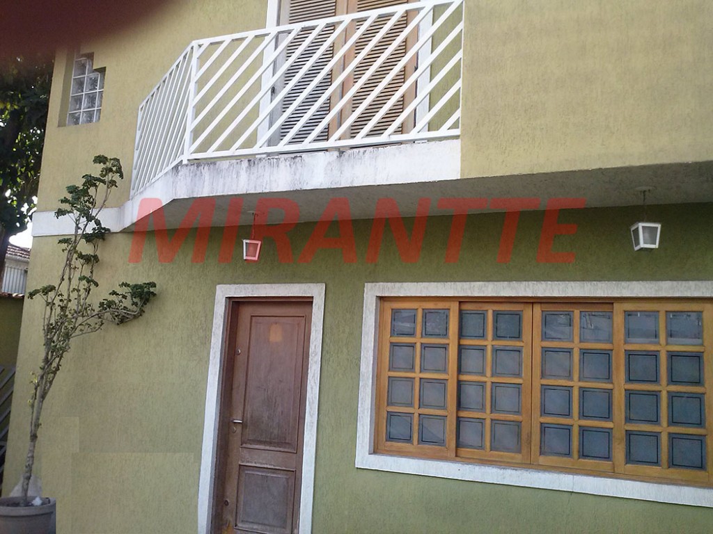 Sobrado de 300m² com 3 quartos em Parada Inglesa