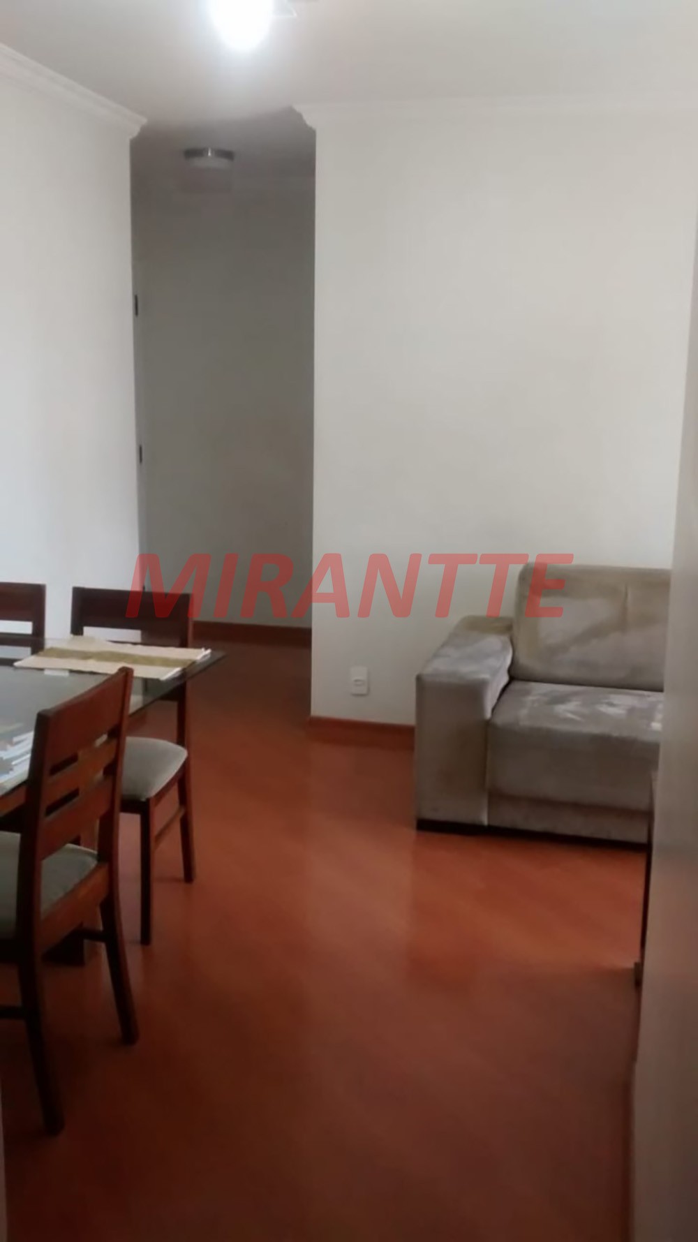 Apartamento de 50m² com 2 quartos em Santana