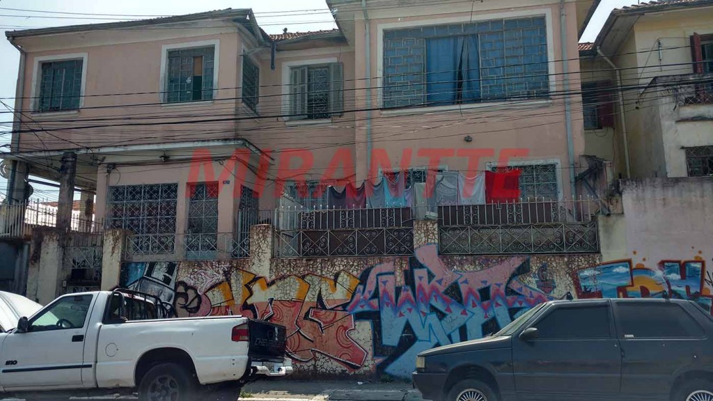 Terreno de m² em Casa Verde Média