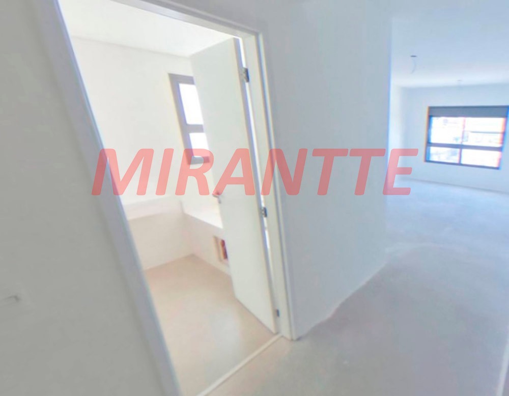 Apartamento de 2018m² com 4 quartos em Santana