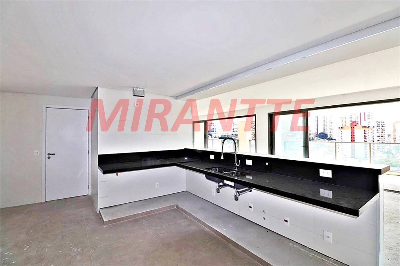 Apartamento de 255m² com 4 quartos em Santana