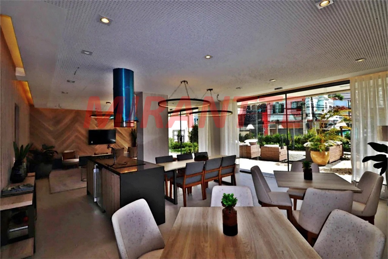Apartamento de 255m² com 4 quartos em Santana