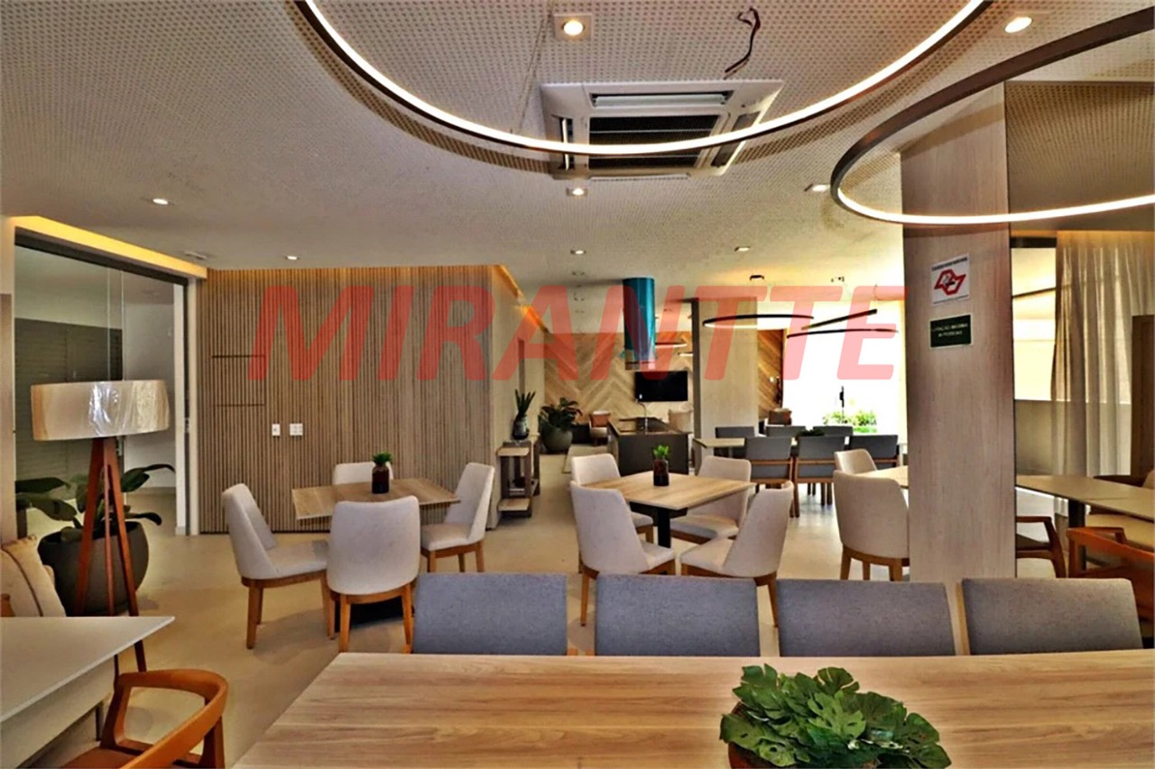 Apartamento de 255m² com 4 quartos em Santana