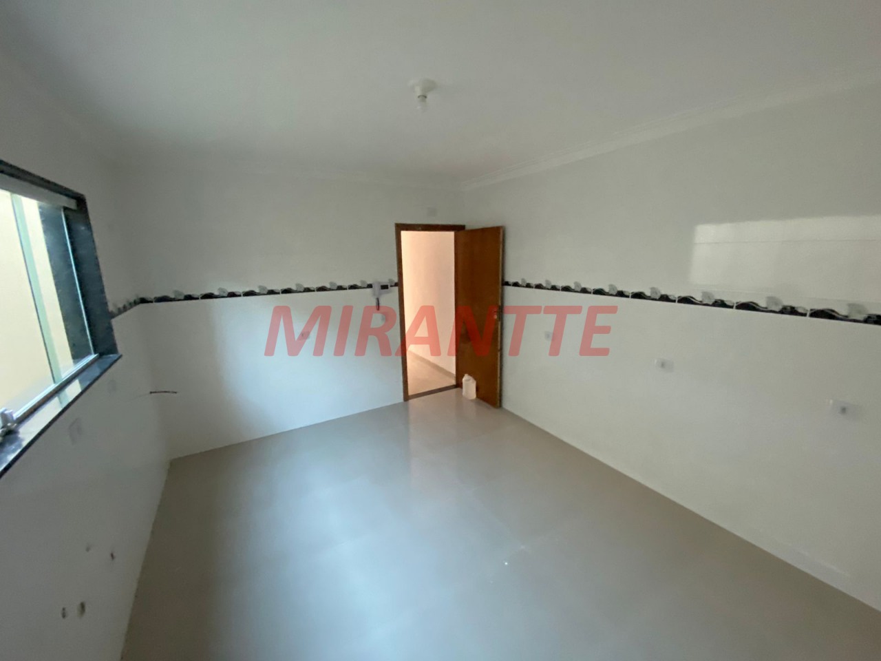 Sobrado de 158m² com 3 quartos em Vila Continental