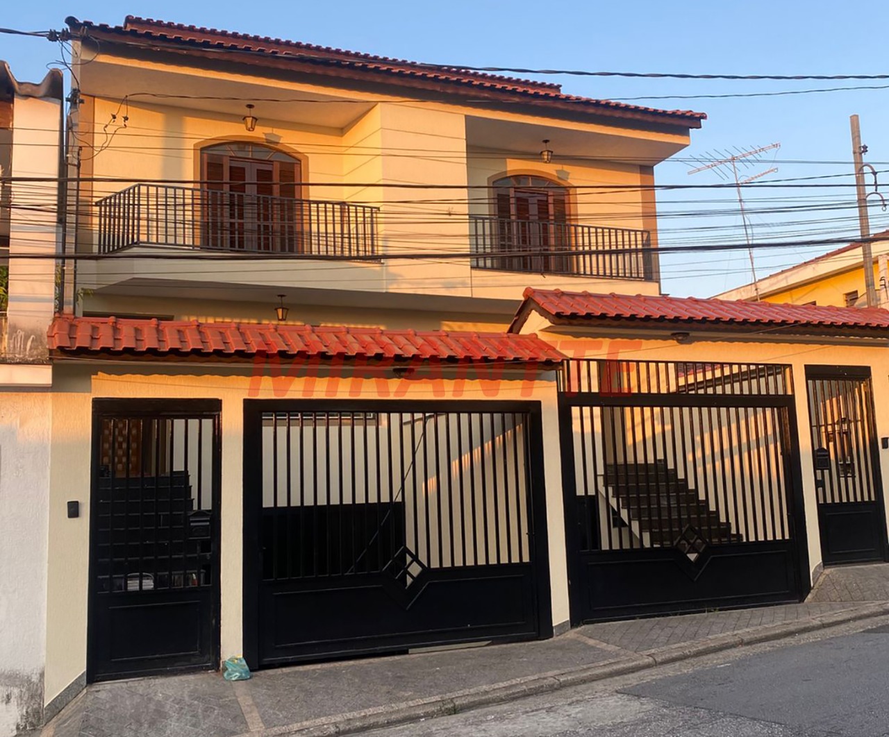 Sobrado de 158m² com 3 quartos em Vila Continental