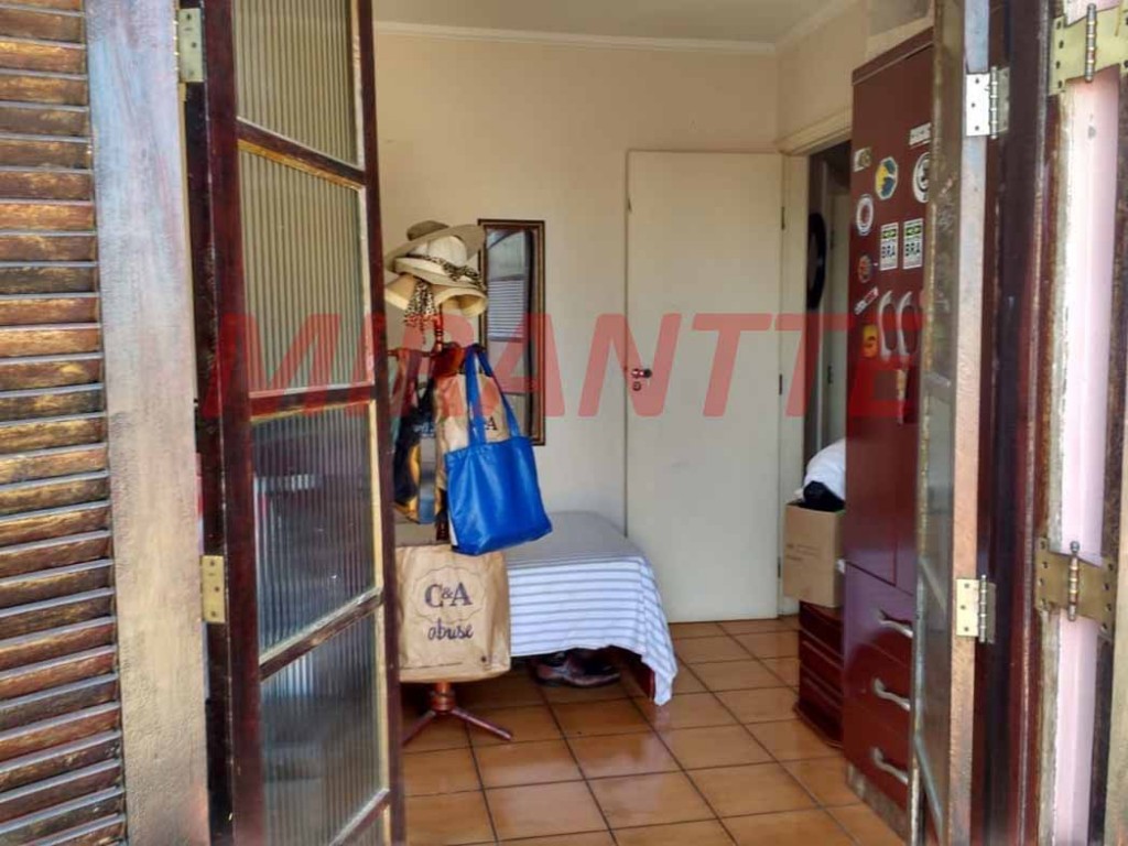 Sobrado com 2 quartos em Jardim Santa Maria
