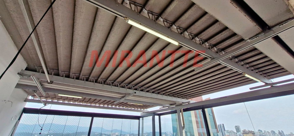 Cobertura de 221m² com 4 quartos em Água Fria