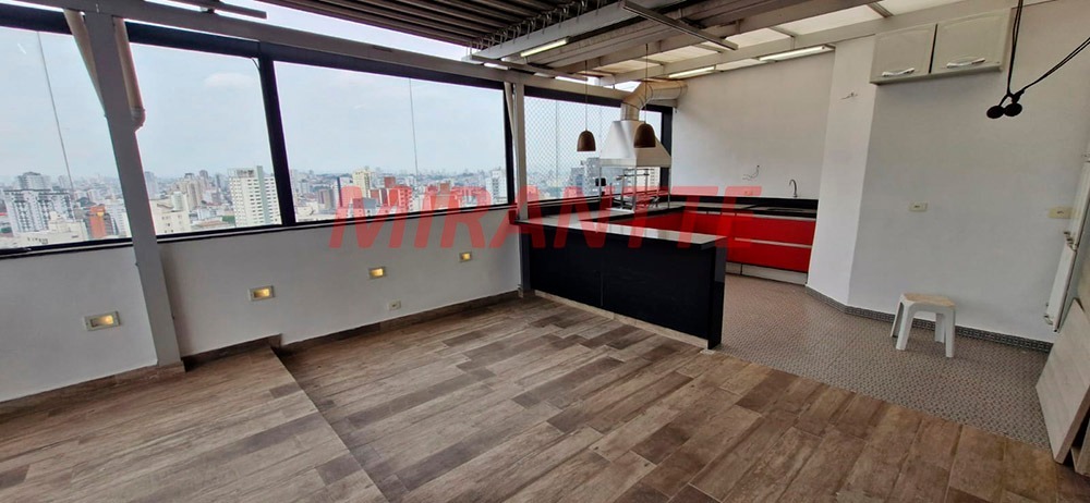 Cobertura de 221m² com 4 quartos em Água Fria