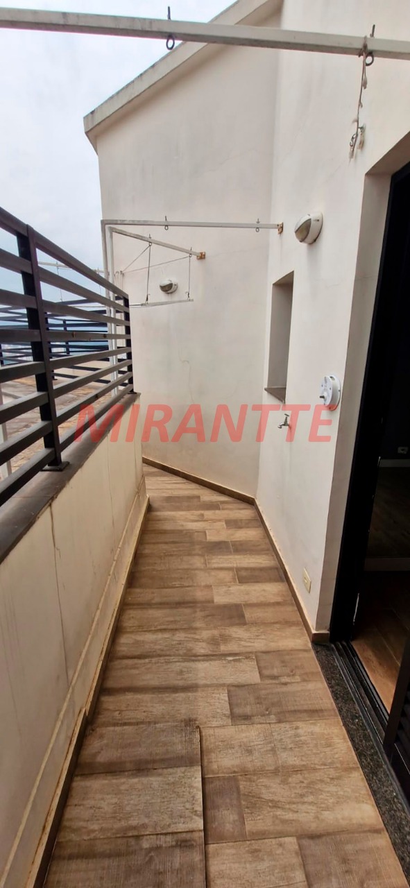 Cobertura de 221m² com 4 quartos em Água Fria