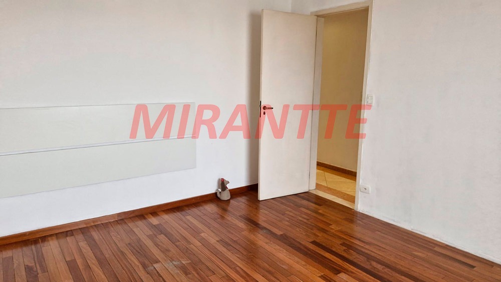 Cobertura de 221m² com 4 quartos em Água Fria