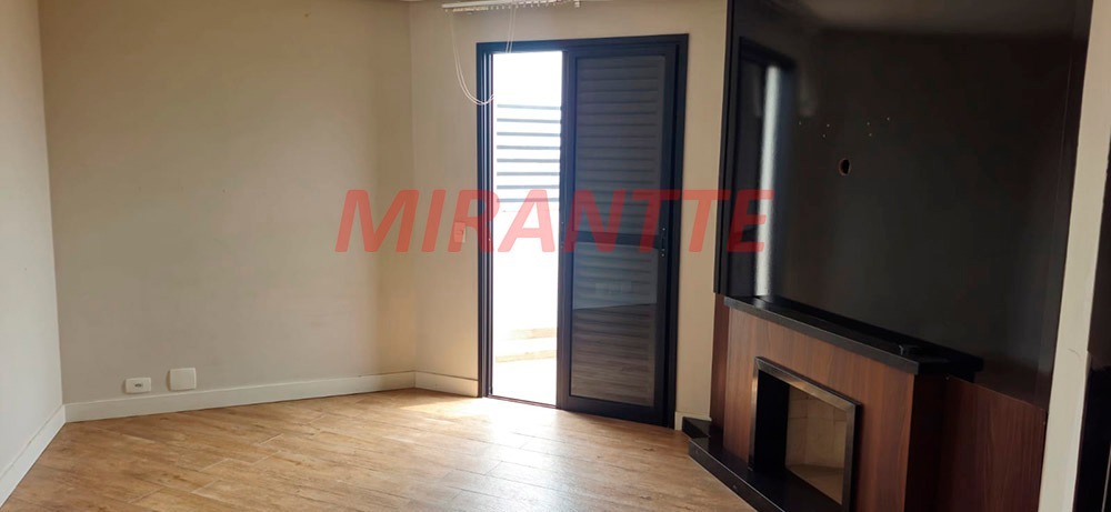 Cobertura de 221m² com 4 quartos em Água Fria
