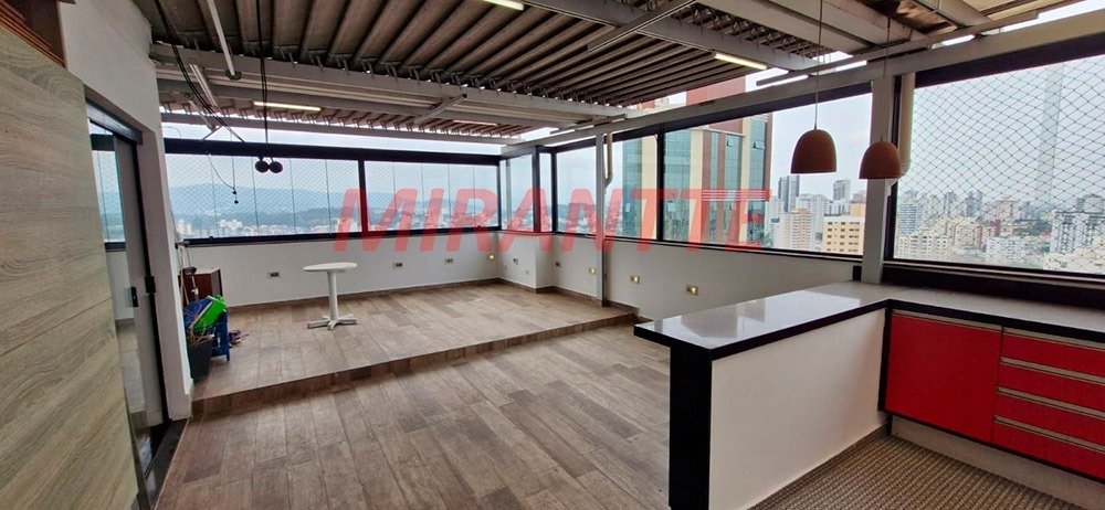 Cobertura de 221m² com 4 quartos em Água Fria