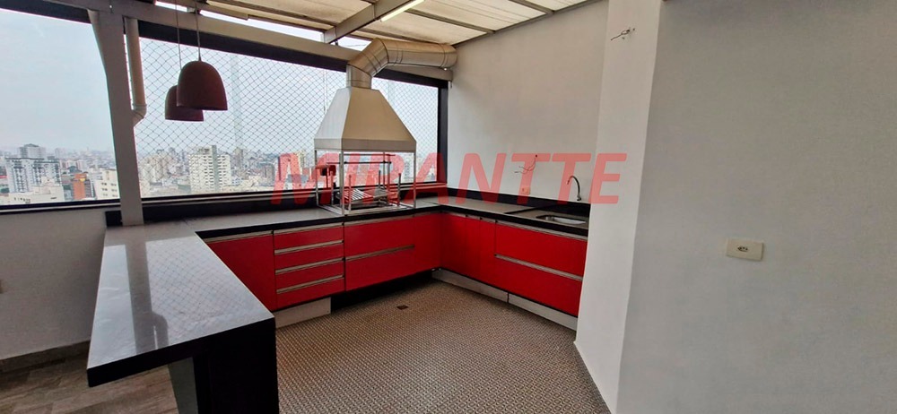 Cobertura de 221m² com 4 quartos em Água Fria