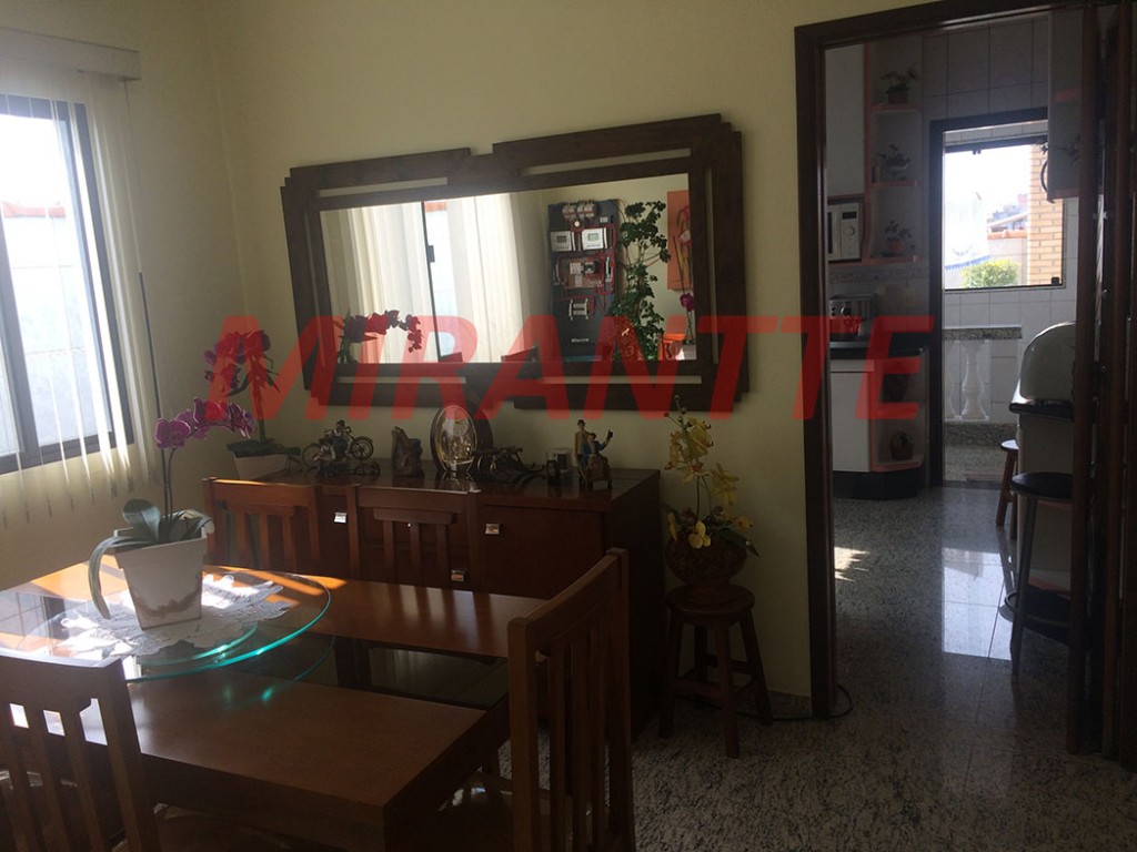 Sobrado de 200m² com 3 quartos em Jardim Jaçanã