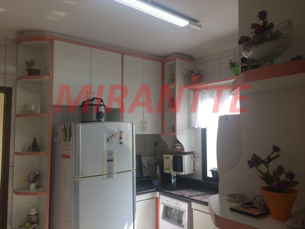 Sobrado de 200m² com 3 quartos em Jardim Jaçanã