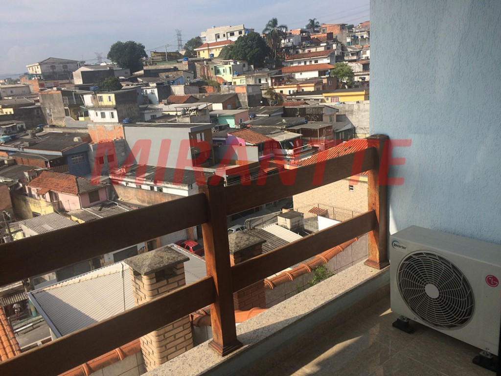 Sobrado de 200m² com 3 quartos em Jardim Jaçanã