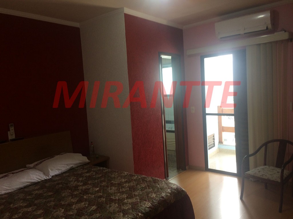 Sobrado de 200m² com 3 quartos em Jardim Jaçanã