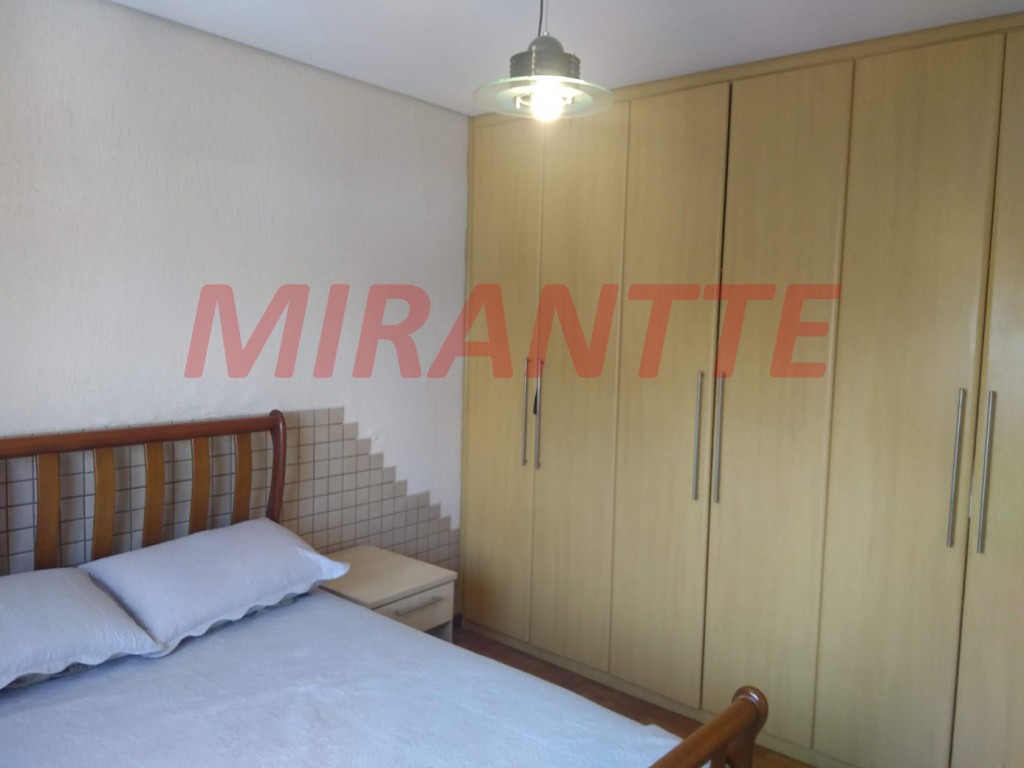 Sobrado de 180m² com 4 quartos em Santana