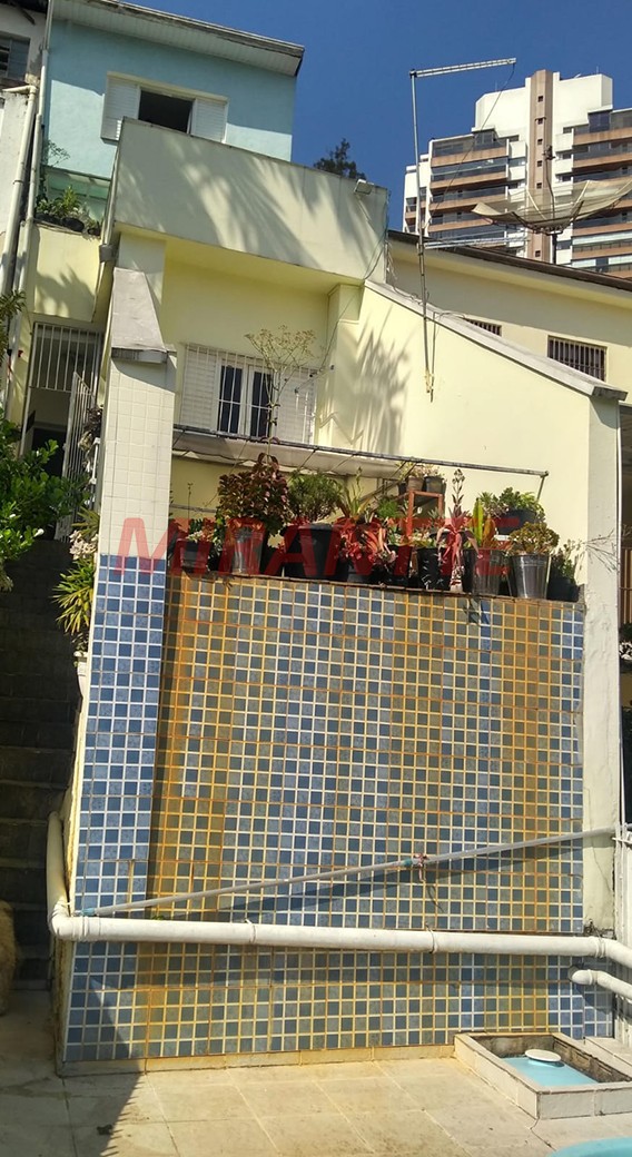 Sobrado de 180m² com 4 quartos em Santana