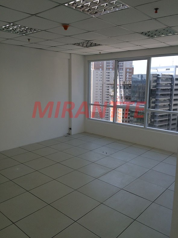 Comercial de 49m² em Alphaville
