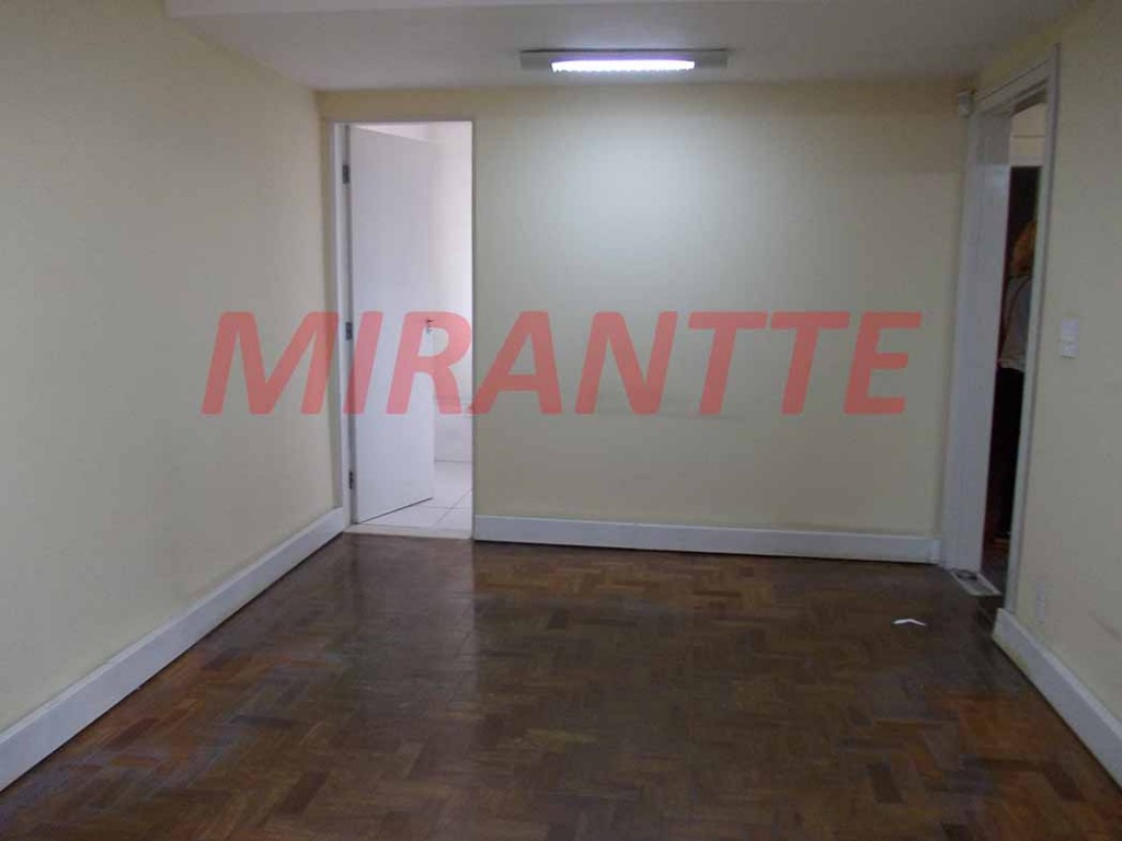 Sobrado de 140m² com 3 quartos em Santana